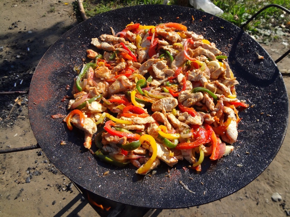 Image for Нижегородский повар-любитель может приготовить вкусное блюдо даже на запчасти от трактора