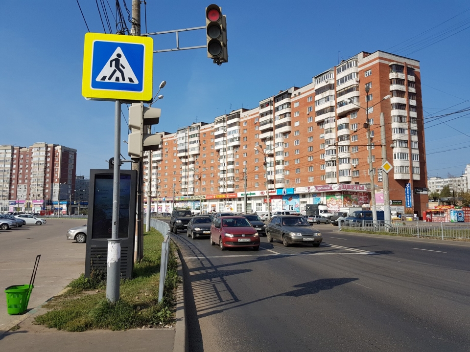 На 20 улицах в Нижнем Новгороде старые дорожные знаки заменили на новые