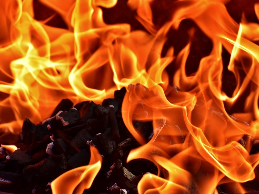 Image for 24-летний парень сильно обгорел на пожаре в Автозаводском районе Нижнего Новгорода
