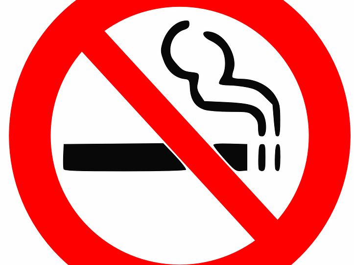 Image for В России сигареты могут запретить продавать лицам младше 21 года