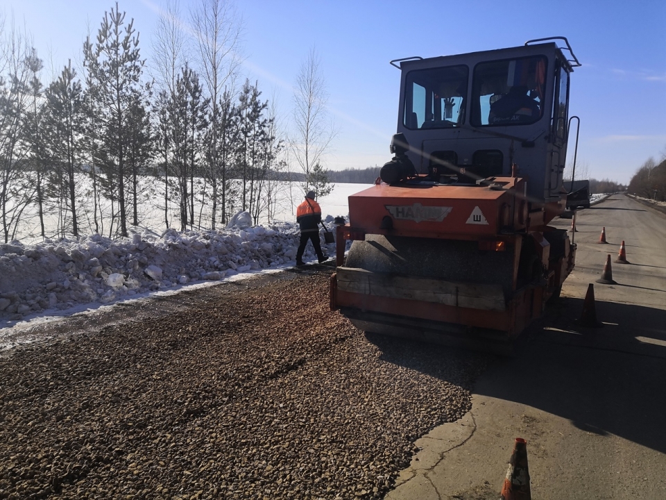 Image for Свыше 350 млн рублей направят на ремонт 21 км дорог в Дальнеконстантиновском районе