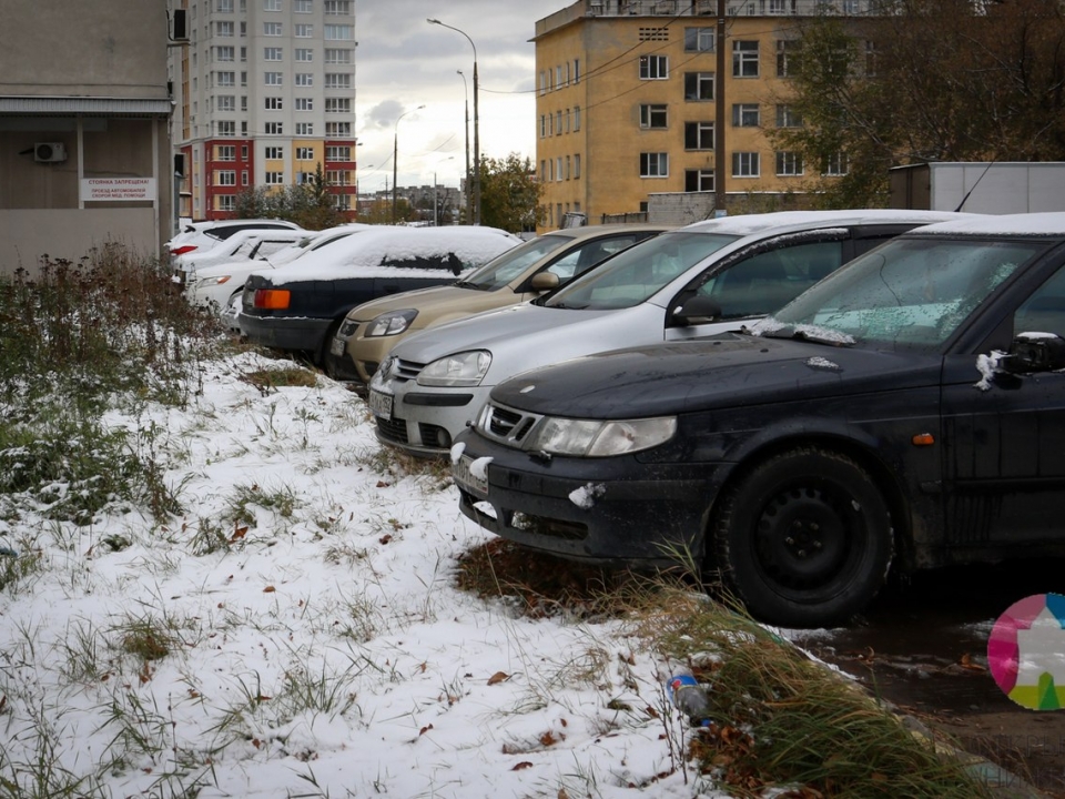 Image for Водителей Нижнего Новгорода призвали опасаться ледяной корки на дорогах 