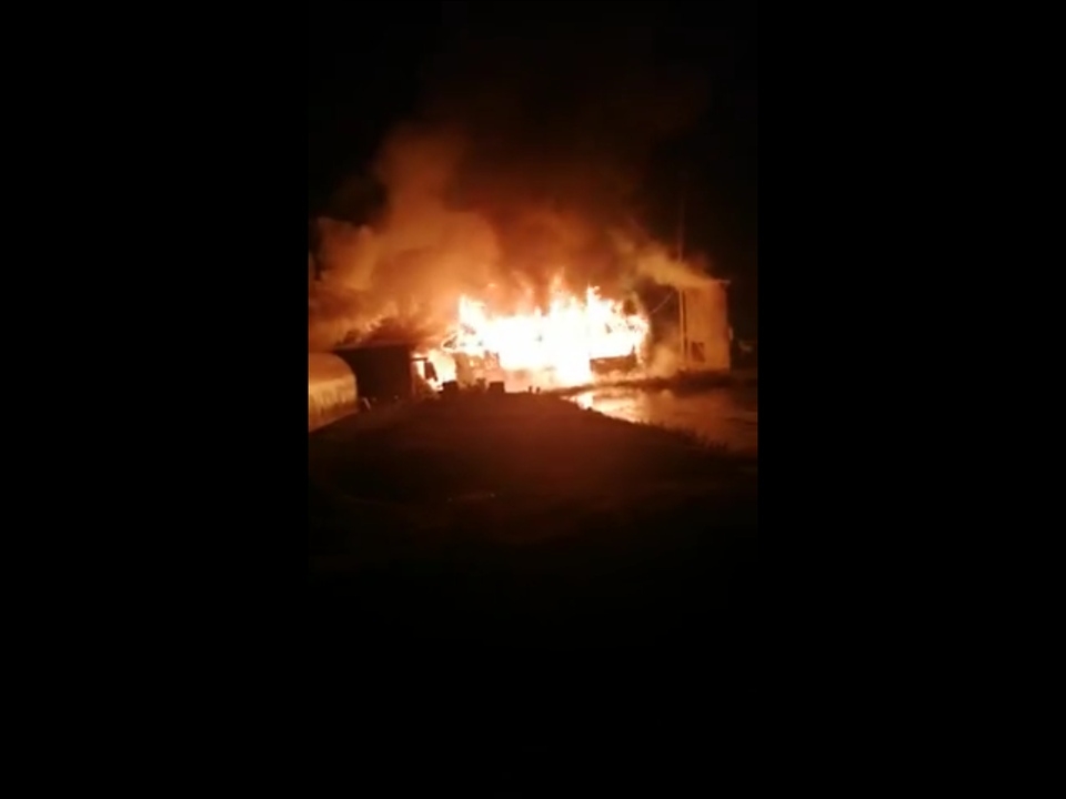 Image for Огонь уничтожил дом многодетной семьи в Вознесенском районе