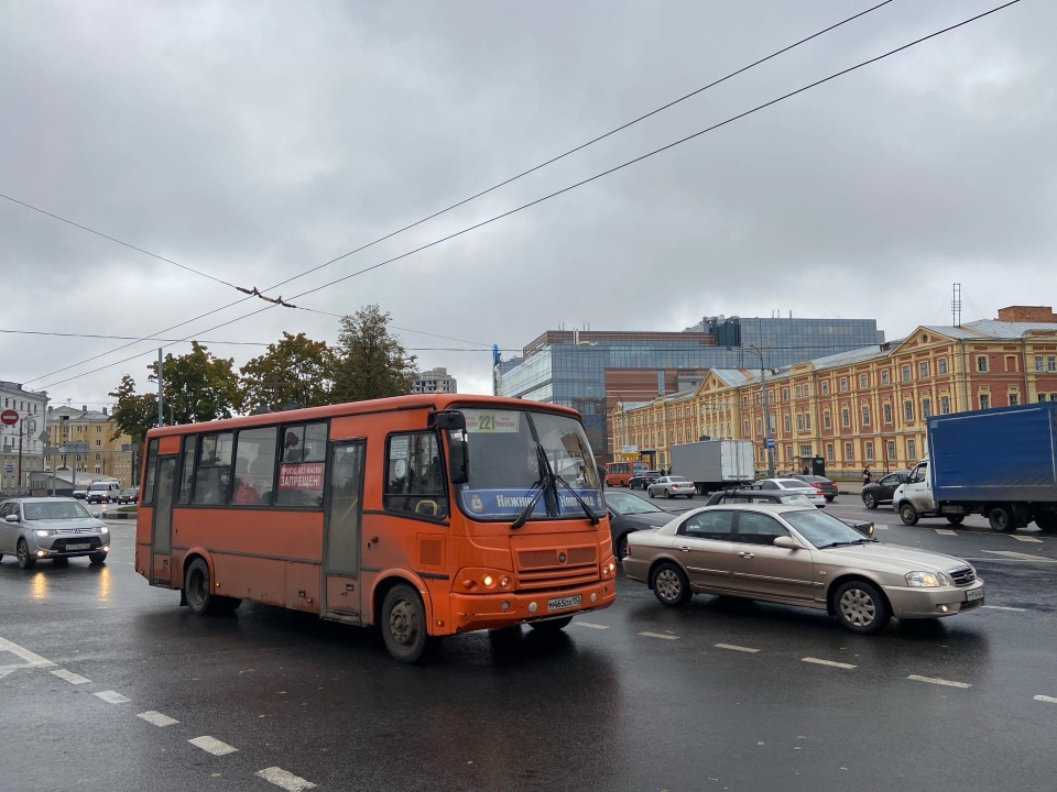 Image for Минтранс объяснил переполненность автобусов в Нижнем Новгороде
