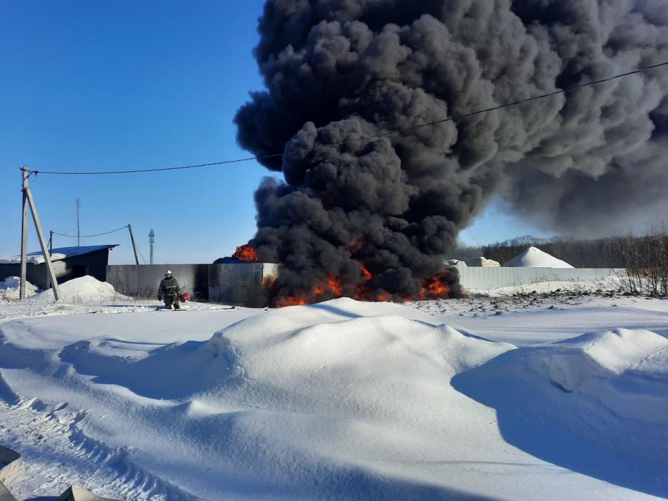 Image for Появилось видео тушения горящей цистерны с топливом в Богородске
