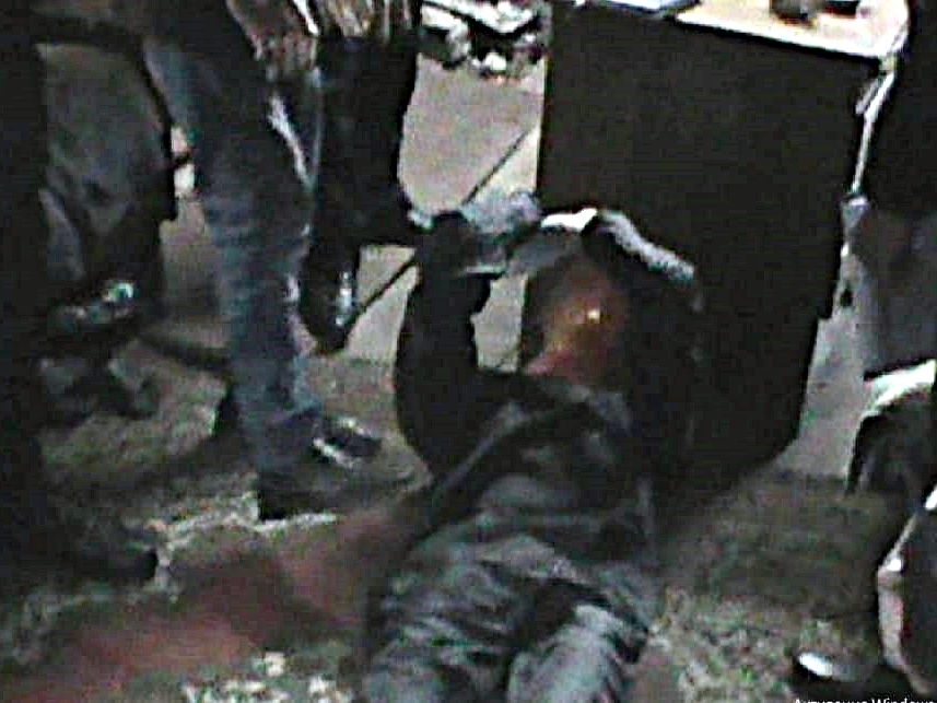 Image for Пьяный арзамасец запинал собутыльника за обиду женщины