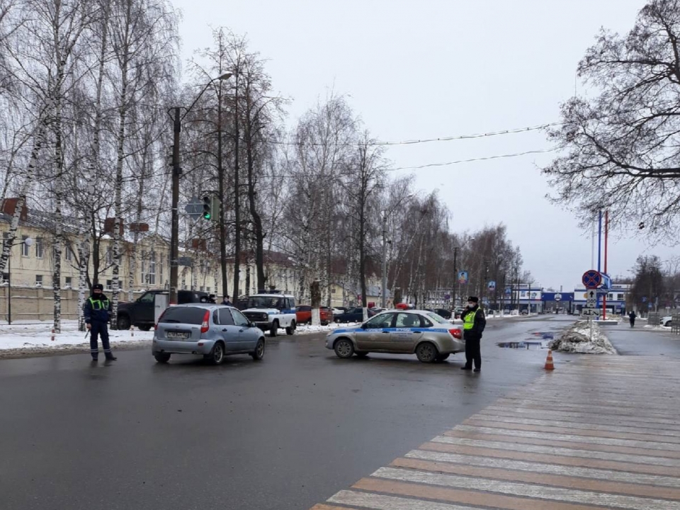 Image for Соцсети: здание обрушилось в результате серии взрывов на заводе Свердлова в Дзержинске