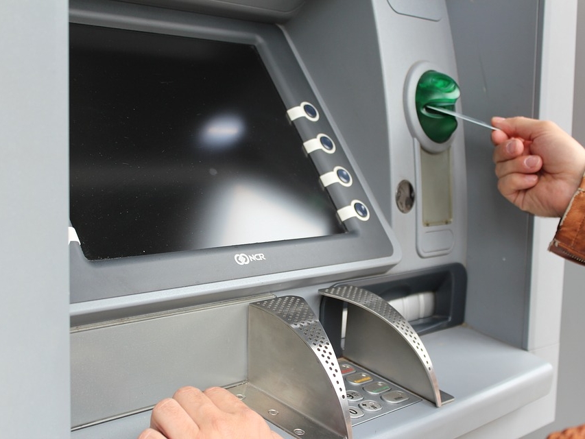Image for Стал известен новый способ хищения средств у клиентов Сбербанка через банкоматы