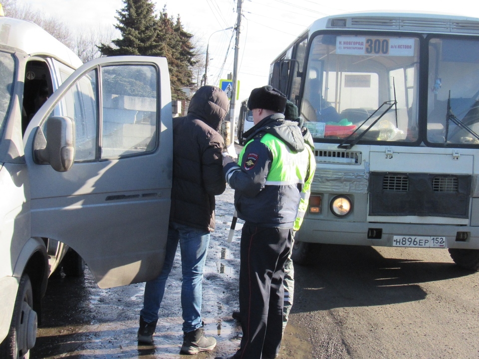 Image for Каждый третий нижегородский автобус выходит в рейс с нарушениями