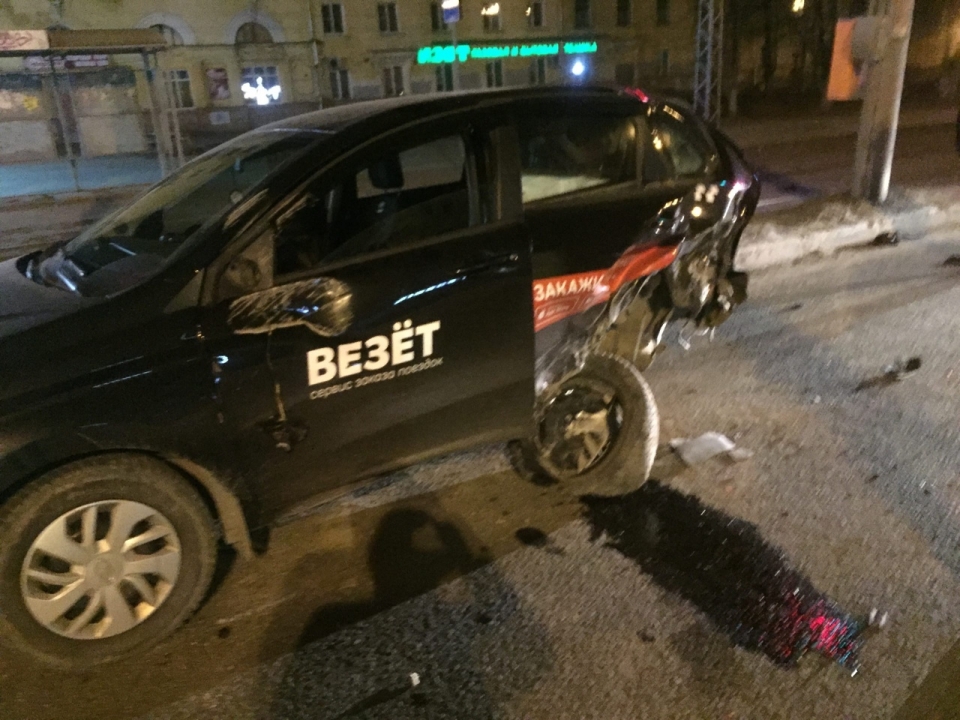 Image for Нижегородец на BMW устроил ДТП и скрылся, бросив авто на месте аварии