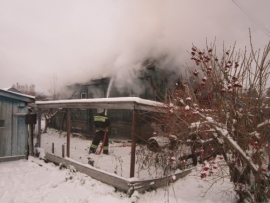 Image for Пожилая пара погибла на пожаре в Сосновском районе