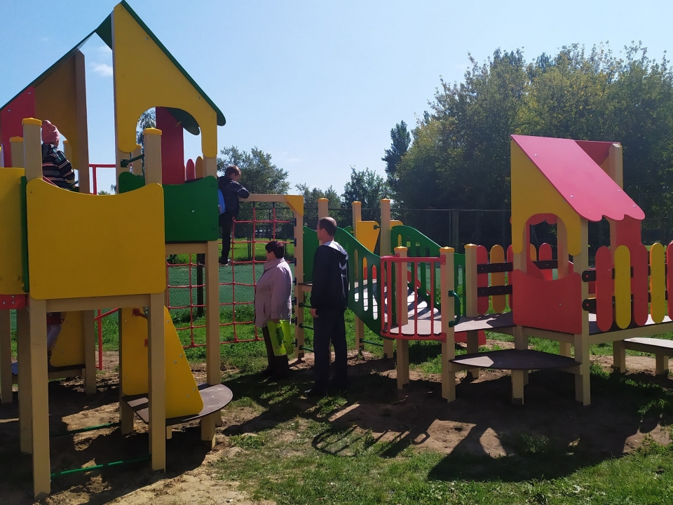 В Сормовском районе установили 12 новых детских площадок