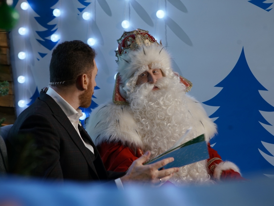  Откуда деньги на подарки и где родители Снегурочки: Дед Мороз ответил на каверзные вопросы нижегородцев