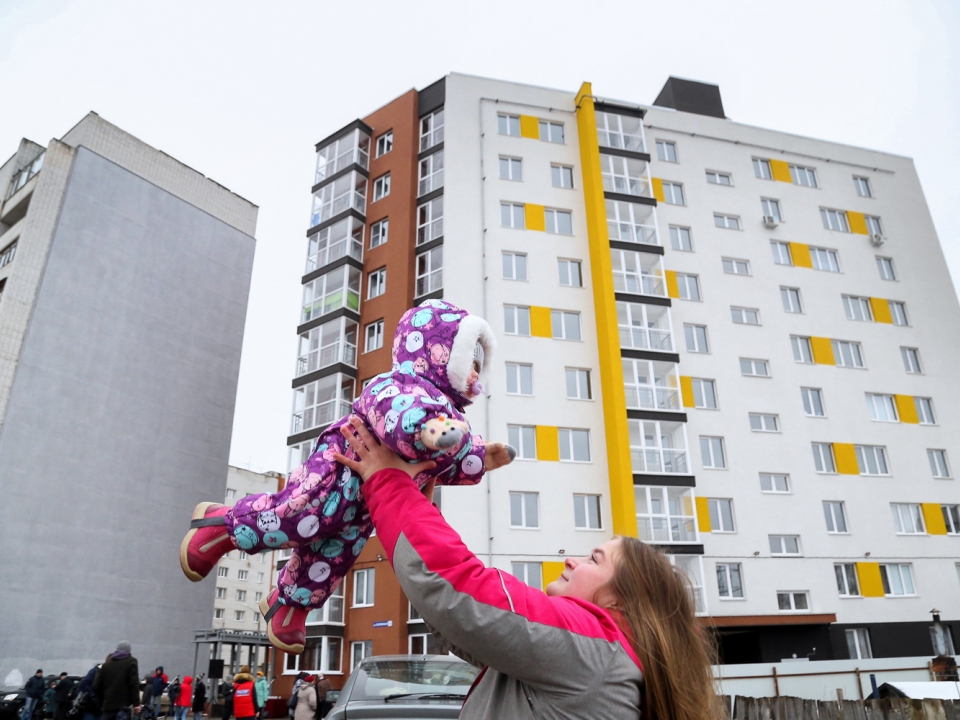 Image for Двухлетняя программа расселения жителей аварийного фонда идет с опережением в Нижнем Новгороде