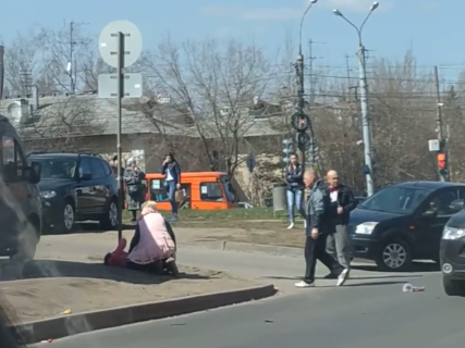 Image for Ребенок попал под колеса иномарки в Автозаводском районе (видео)