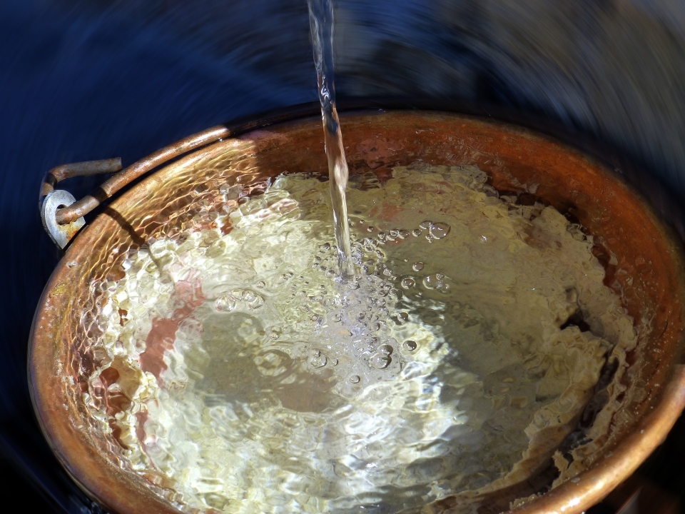 Нижегородцам незаконно отключили горячую воду на три недели
