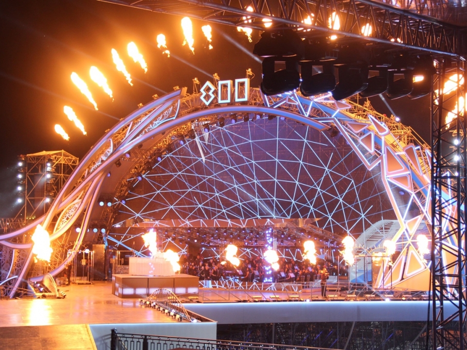 Фоторепортаж: как прошло гала-шоу в честь 800-летия Нижнего Новгорода
