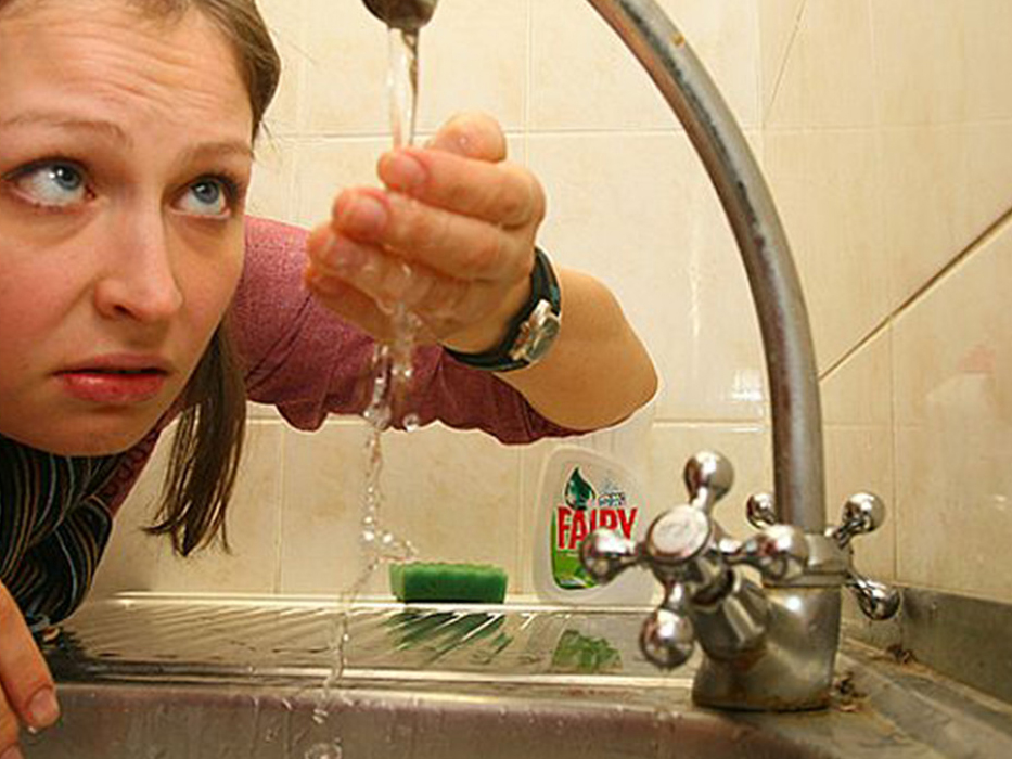 Image for Глава города Нижнего Новгорода проверил качество горячей воды на Автозаводе