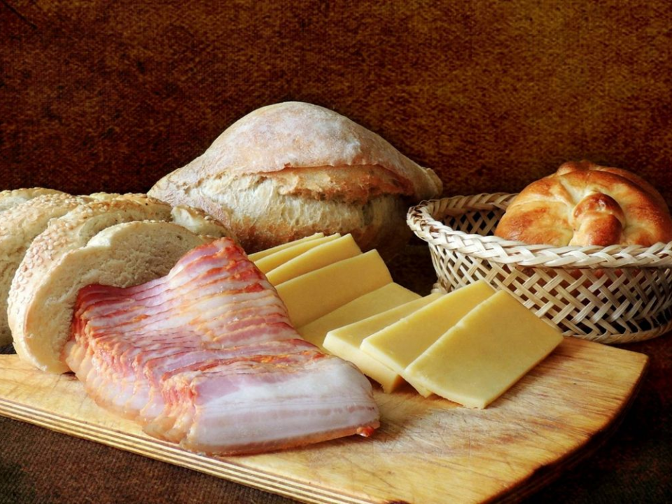 Image for Снизилась цена на ржаной хлеб, рыбу и картофель в Нижегородской области