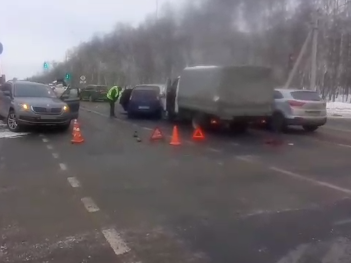 Image for ДТП с участием трех автомобилей произошло на Московском шоссе