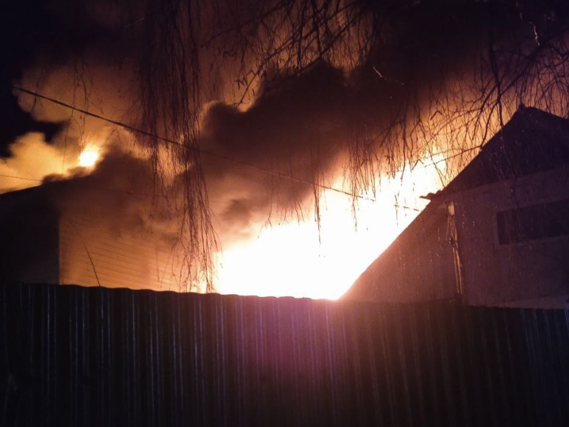 Image for Жилой дом загорелся на Печерском съезде 22 марта