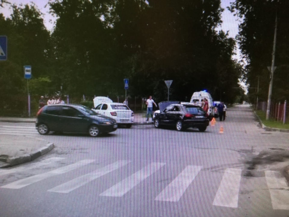 Image for Три человека пострадали в ДТП на проспекте Ильича