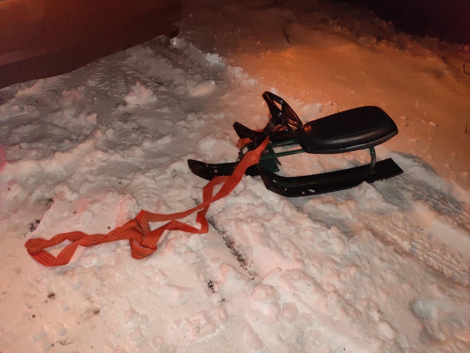 Image for 18-летний житель Арзамасского района погиб, угодив на снегокате под машину