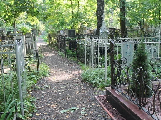 Image for Смотрителя сормовского кладбища осудят за взятки 