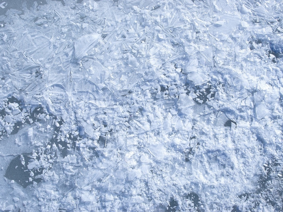 Image for Ребенок провалился под лед в Кстовском районе 