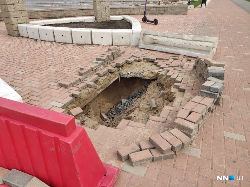 Image for Провал грунта образовался на Нижневолжской набережной в Нижнем Новгороде