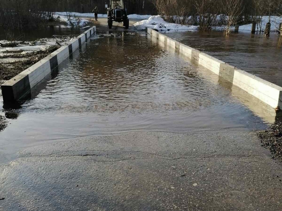 Image for Мост через Линду затопило в Борском районе 15 апреля