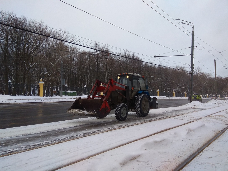 Image for Обработку дорог усилили во всех районах Нижнего Новгорода из-за предстоящей непогоды