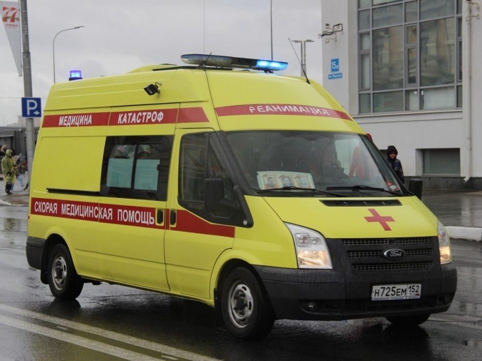 Image for 19-летний разнорабочий упал с крыши больницы в Чкаловске