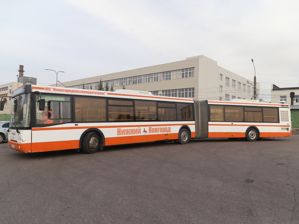Четыре отремонтированных «автобуса-гармошки» вышли на маршруты в Нижнем Новгороде