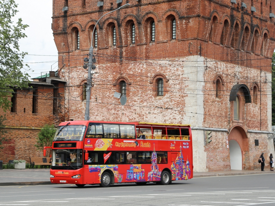 Image for Двухэтажные автобусы курсируют по Нижнему Новгороду
