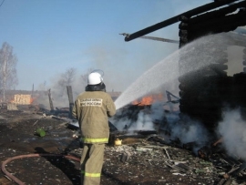 Два человека погибли на пожаре в жилом доме в Нижегородской области