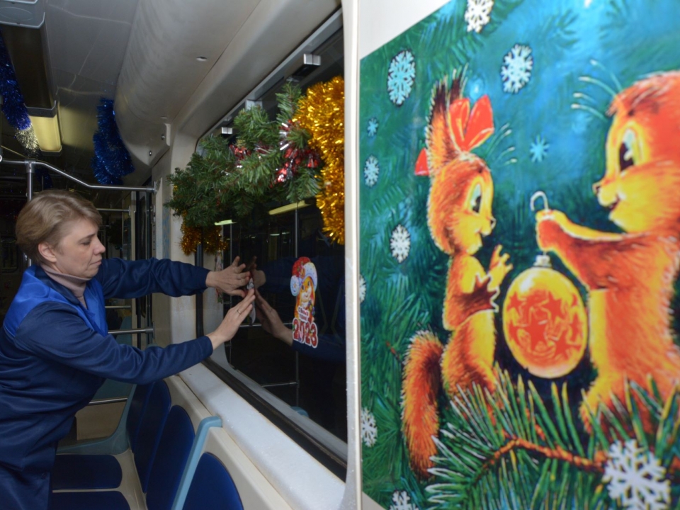 Image for Вагоны нижегородского метро украсят новогодними гирляндами к 19 декабря