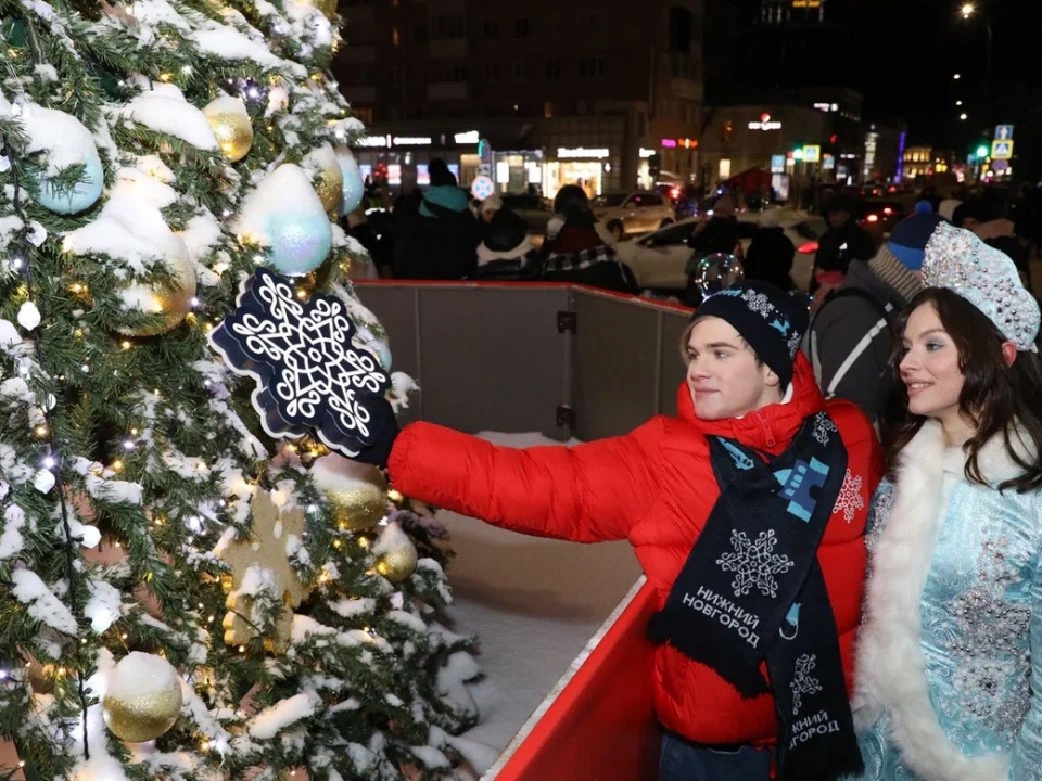 Image for Парад в рамках фестиваля «Новогодняя столица России — 2022» прошел в Нижнем Новгороде 11 декабря