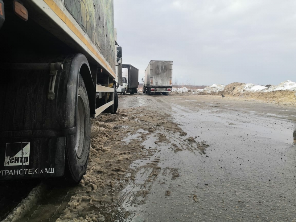 Image for Движение большегрузов ограничат на дорогах Нижегородской области с 1 апреля