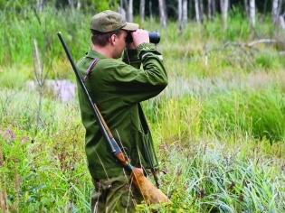 Охотники жестоко избили егеря в Нижегородской области 