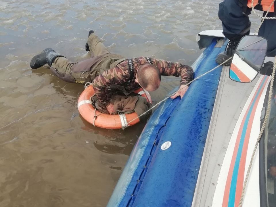 Image for Провалившегося под лед рыбака спасли в Нижегородской области 28 марта