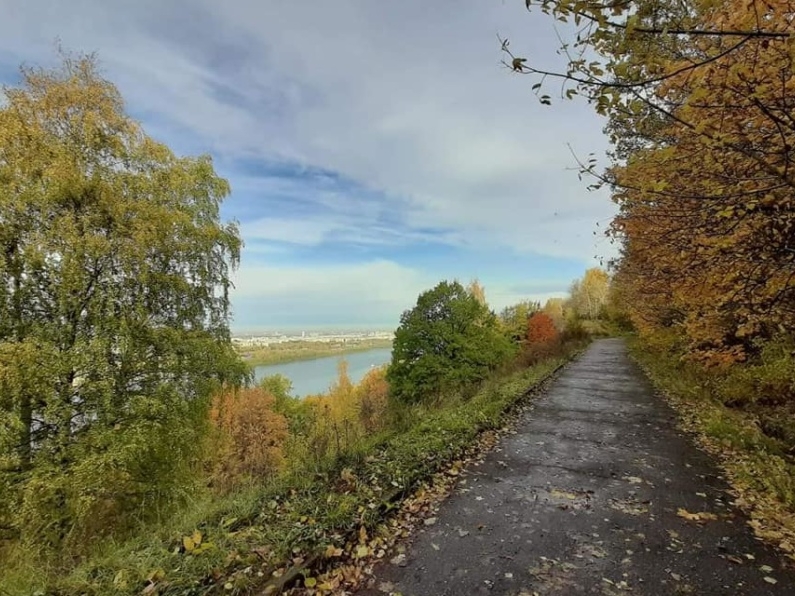 Image for Члены Общественной палаты Нижегородской области высоко оценили благоустроенный парк 