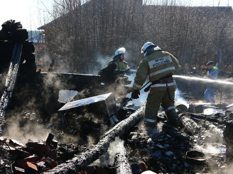 Image for Медпомощь оказывают пострадавшим на пожаре в Воскресенском районе