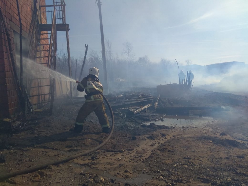 Image for Опубликовано видео пожара после взрыва газовых баллонов в Богородске