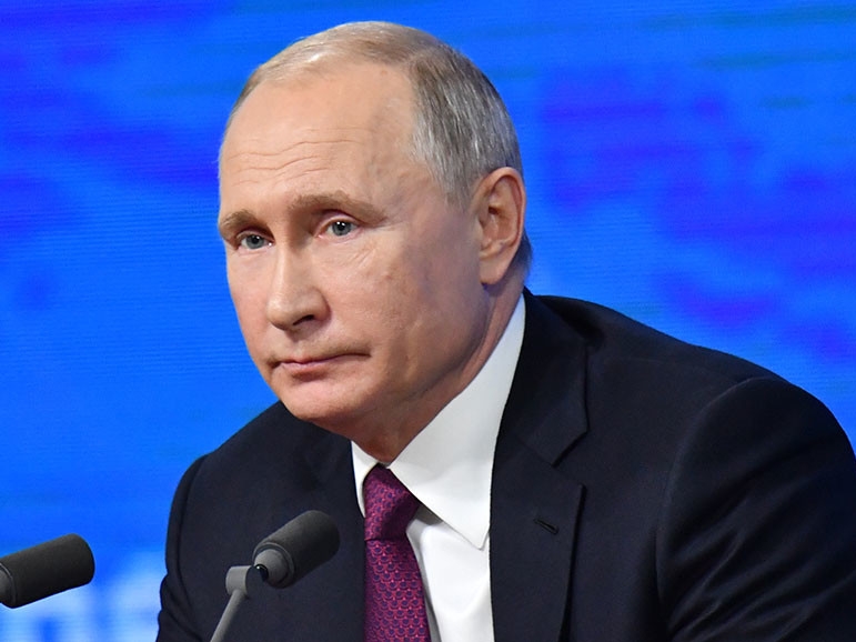 Image for Владимир Путин заработал на 10 млн рублей меньше, чем годом ранее