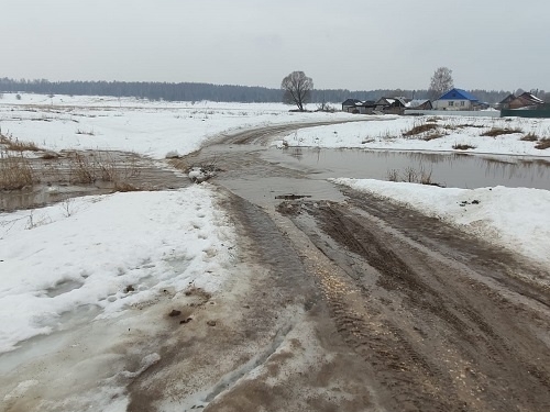 Image for Первый мост из-за паводка затопило в Нижегородской области
