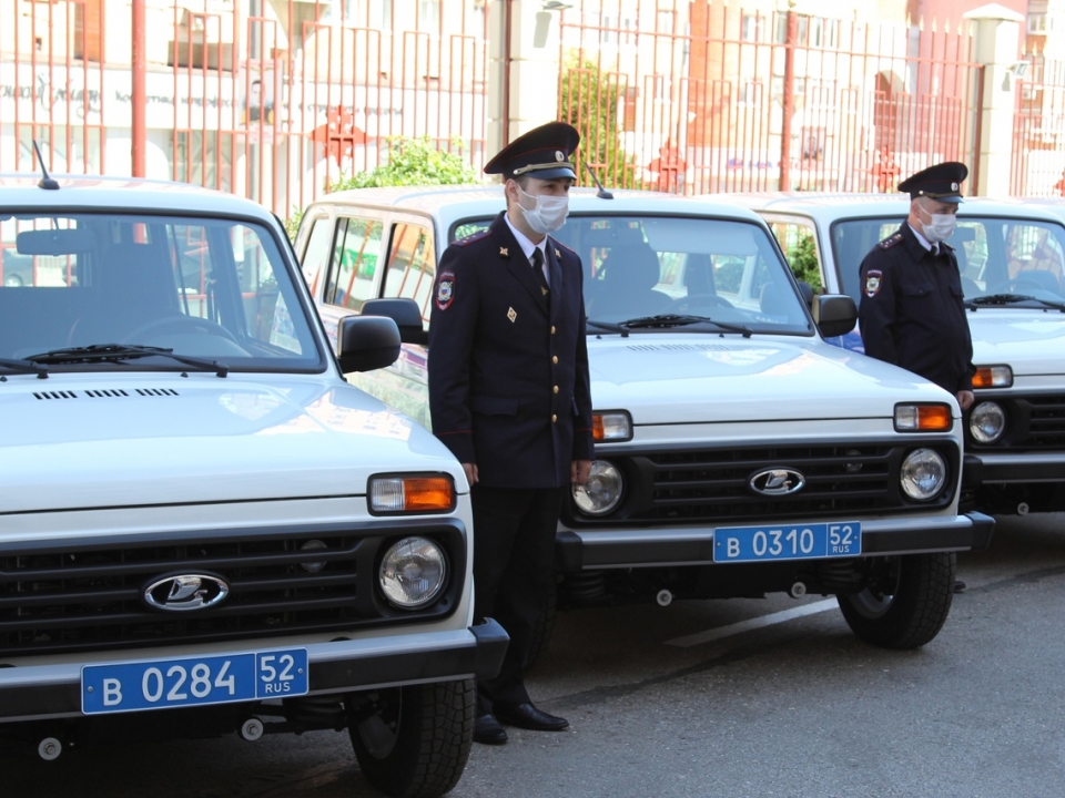 Image for 36 новых служебных автомобилей передали Нижегородским полицейским