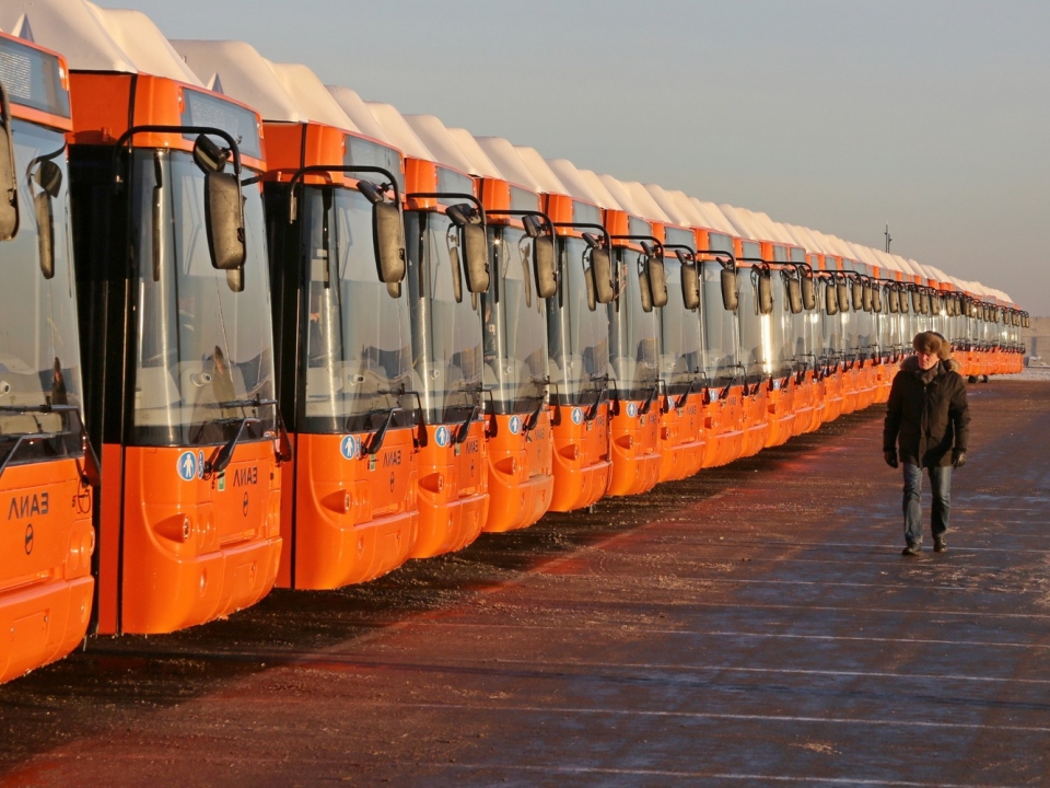 Image for Глеб Никитин передал ключи от 50 новых автобусов пассажирским предприятиям Нижнего Новгорода