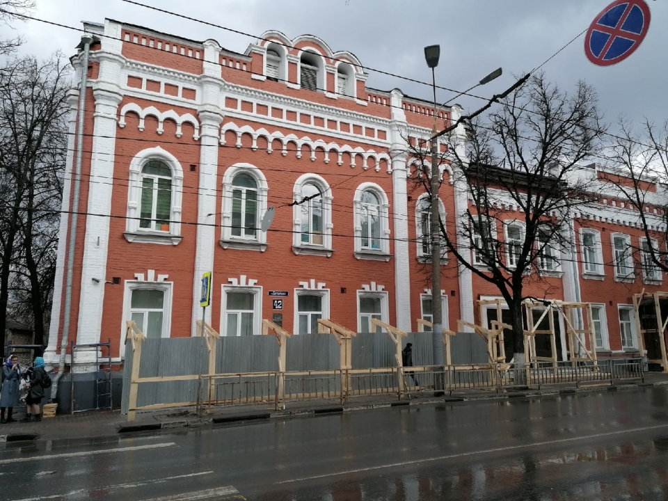 Image for Архитектурную подсветку установят на здании нижегородского роддома №1
