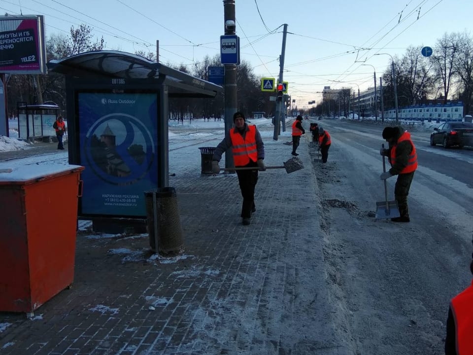 Более 30 улиц в Нижнем Новгороде чистят от снега 23 февраля